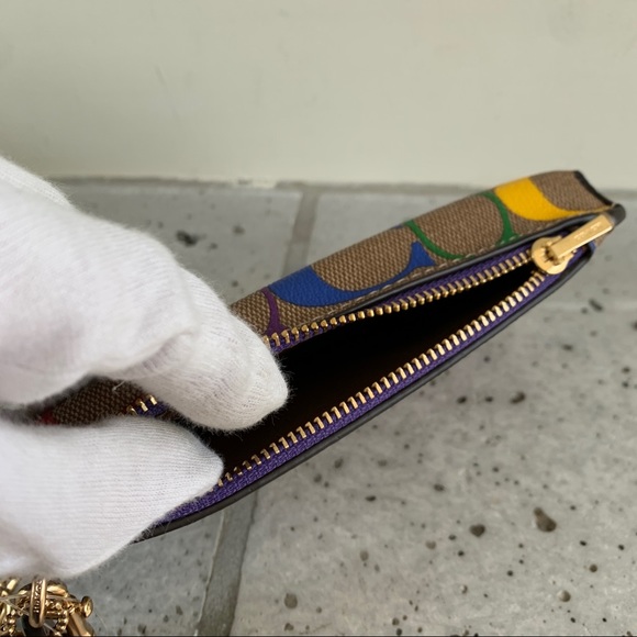 NWT Coach Phone Crossbody In Rainbow Signature Canvas - Picture 10 of 13